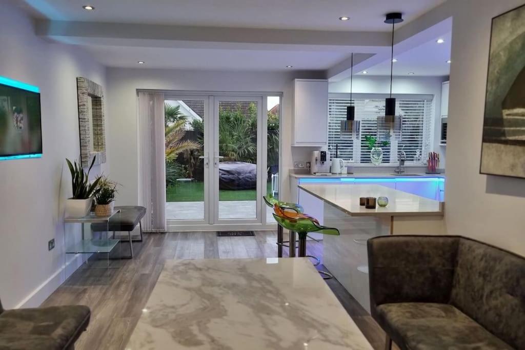 Вилла Northbourne House Ферндаун Экстерьер фото